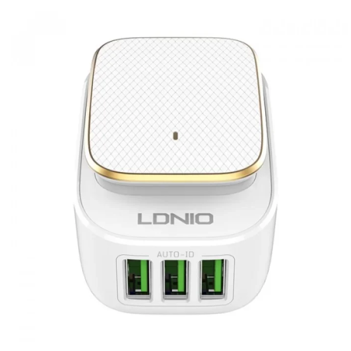 LDNIO A3305 3 USB Ports Charger LED Adapter And Lightning Cable