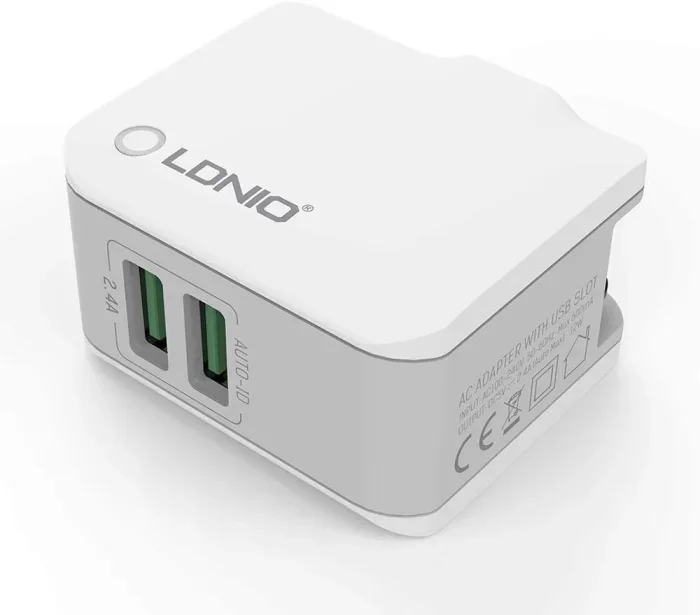 LDNIO  A2203 Lightning Travel Fast Charger with 2 USB Ports