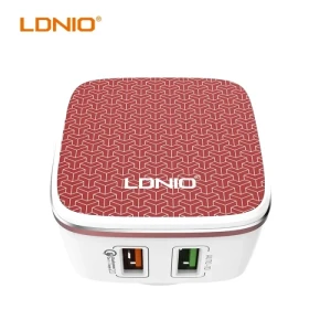 LDNIO A2405Q Qualcomm Quick Charger  With Lightning Cable